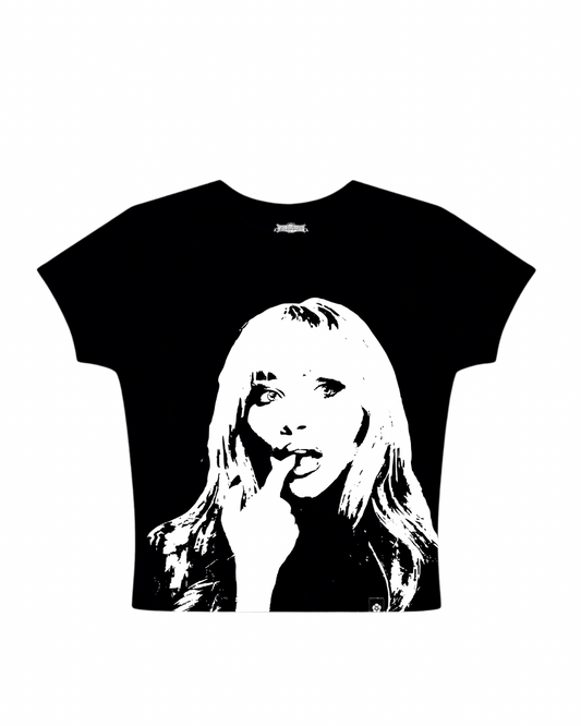 Camisa baby look Sabrina carpenter
